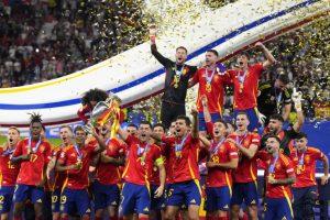 Hiszpania wygrywa Euro